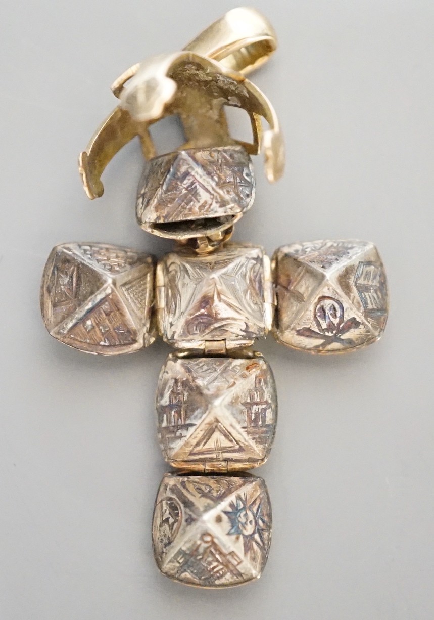 An early 20th century 9ct and white metal masonic ball pendant, diameter 15mm.
